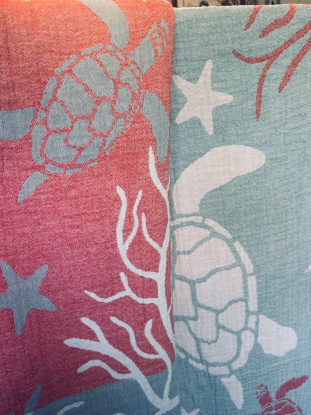 Woven Coastal Turtle 2 Side 100% Cotton Beach Towel Green + Coral NEW